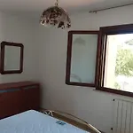 Sara *